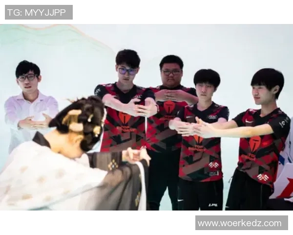 赛后复盘：LNG与JDG对决中的战术意识与团队配合分析