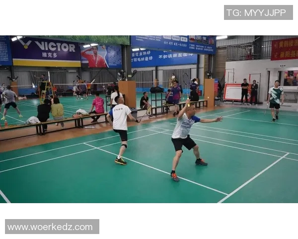 赵军独家分享羽毛球技巧与训练心得助你提升竞技水平 赵军独家分享羽毛球技巧与训练心得助你提升竞技水平