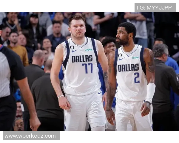 2015年NBA季后赛快船与火箭的经典对决回顾与分析