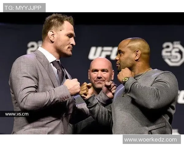 米欧奇与大本巅峰对决UFC赛场再掀热潮谁将问鼎冠军宝座