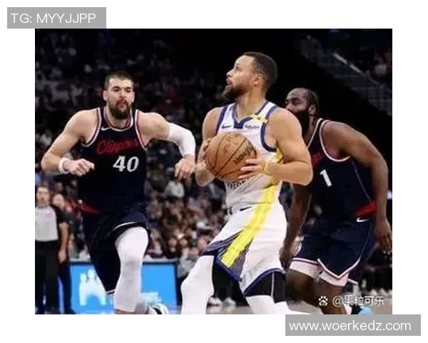 2005年NBA季后赛火箭与爵士激战回顾精彩瞬间与经典对决分析