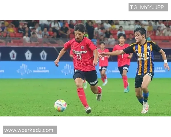 德岛漩涡与京都绿茵的激烈对决展现足球魅力与团队精神的巅峰之战 德岛漩涡与京都绿茵的激烈对决展现足球魅力与团队精神的巅峰之战