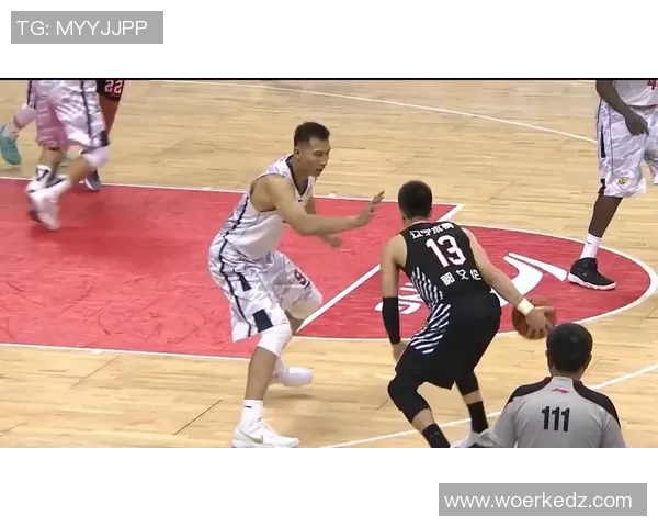 新疆队与同曦队精彩对决回放分析及比赛亮点总结 新疆队与同曦队精彩对决回放分析及比赛亮点总结