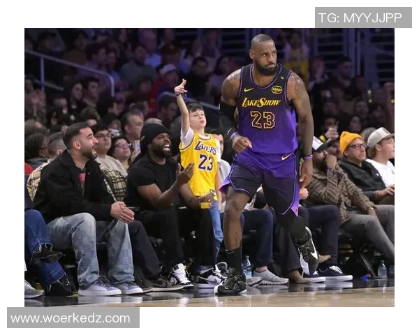 湖人对决小牛精彩解说全场回顾与分析带你领略NBA赛场魅力 湖人对决小牛精彩解说全场回顾与分析带你领略NBA赛场魅力