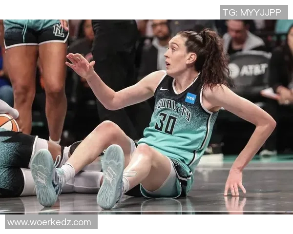 WNBA自由人对阵天空的精彩对决分析与赛季展望 WNBA自由人对阵天空的精彩对决分析与赛季展望