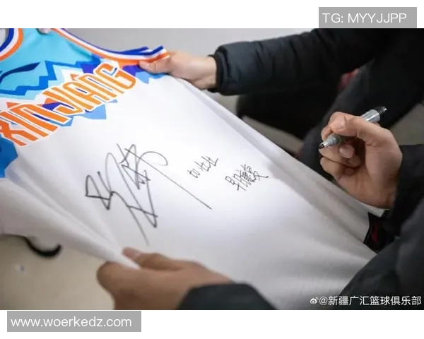 吴冠希:从篮球场上的拼搏到人生舞台的绽放,探索他的成长与梦想之路 吴冠希:从篮球场上的拼搏到人生舞台的绽放,探索他的成长与梦想之路