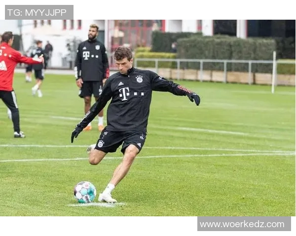 德国杯激战拜仁对决迪伦争夺晋级名额精彩瞬间回顾