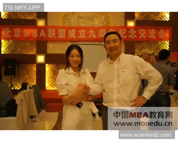 黄芳专访：从职业选手到游戏解说的英雄联盟成长之路MBA